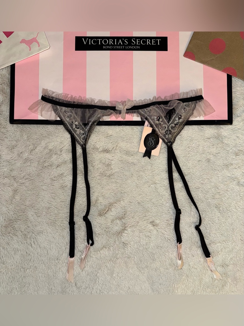 VICTORIA’S SECRET Y2K DESIGNERS COLLECTION GARTER BELT BLACK PINK LACE RUFFLES